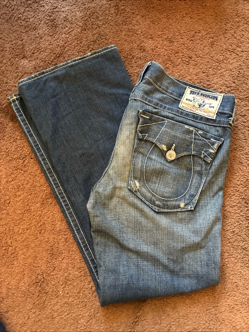 True Religion Medium Wash Denim Jeans Billy 36 distressed vtg